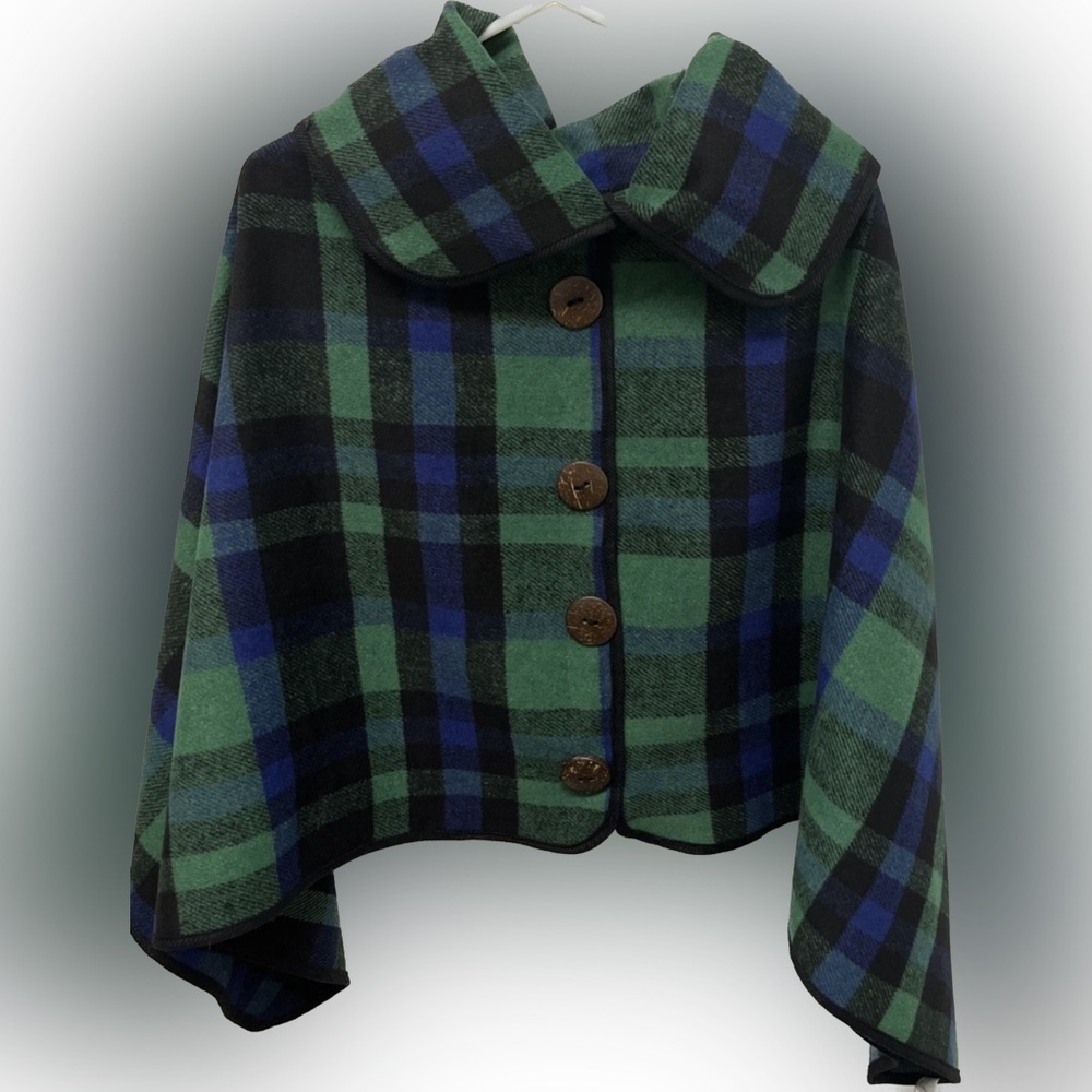 Tickled Pink Patrick Plaid Wood Button Poncho Cape Shirt Green Blue One Size